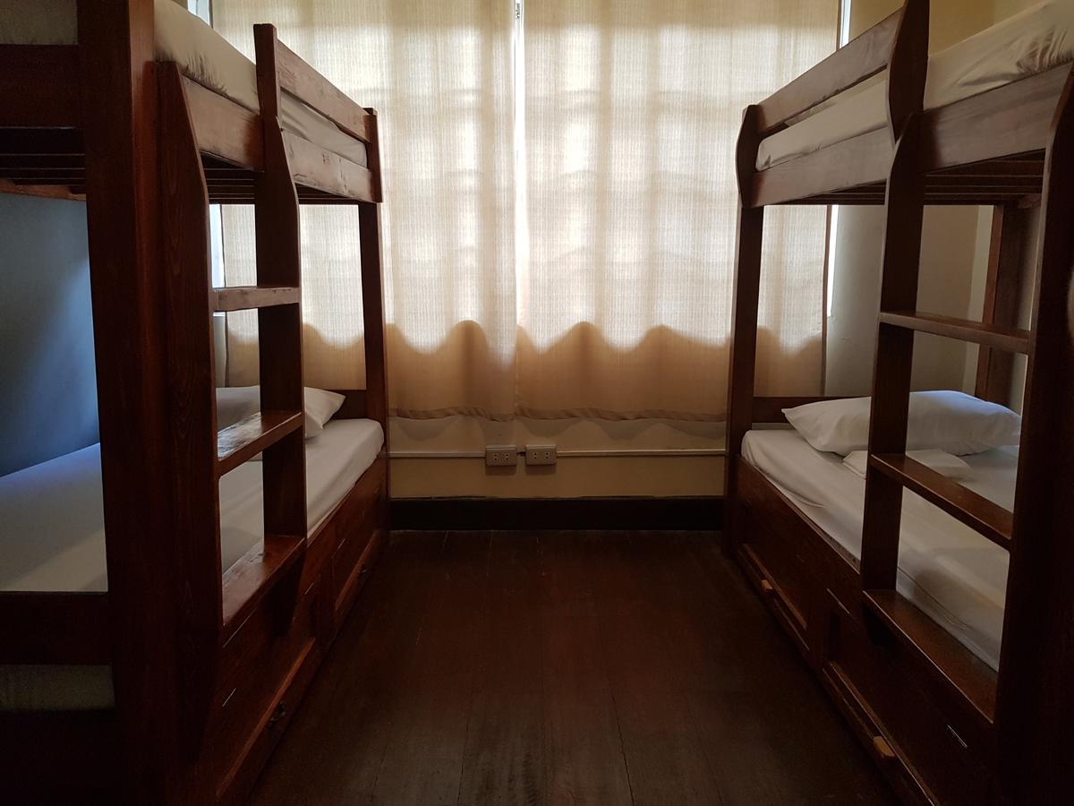 Kamuning Transient Hostel Manila Dış mekan fotoğraf